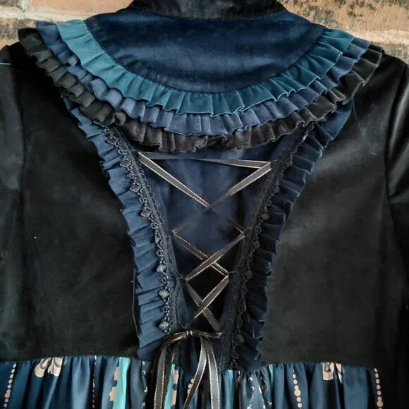 God Redemption Series Cross Skull Print Dress - Picture 6 of 7